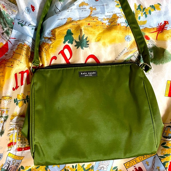 kate spade Handbags - Vintage Green Nylon Kate Spade Shoulder Bag Purse